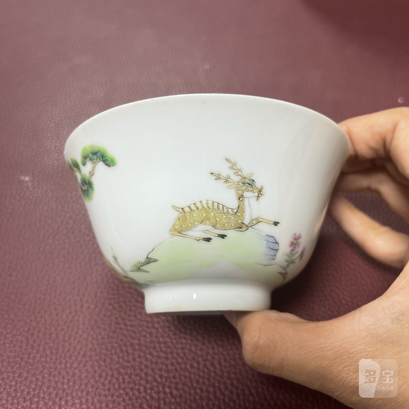 清道光 粉彩松鹿图盖碗 - 图12
